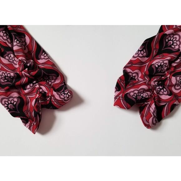 Bisou Bisou Women's Michele Bohot Keyhole Floral top Sz L - Picture 5 of 8